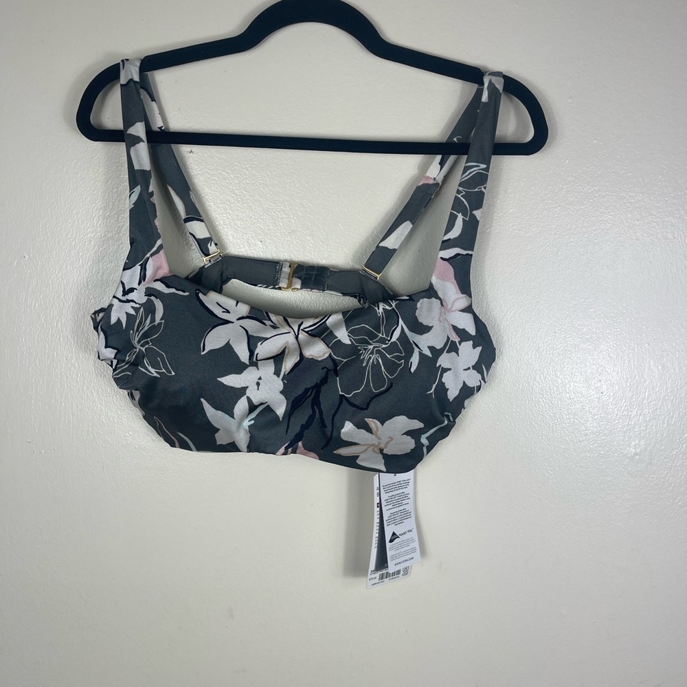 Athleta Aqualuxe Wildflower Bra Sized Bikini Top - Picture 3 of 6